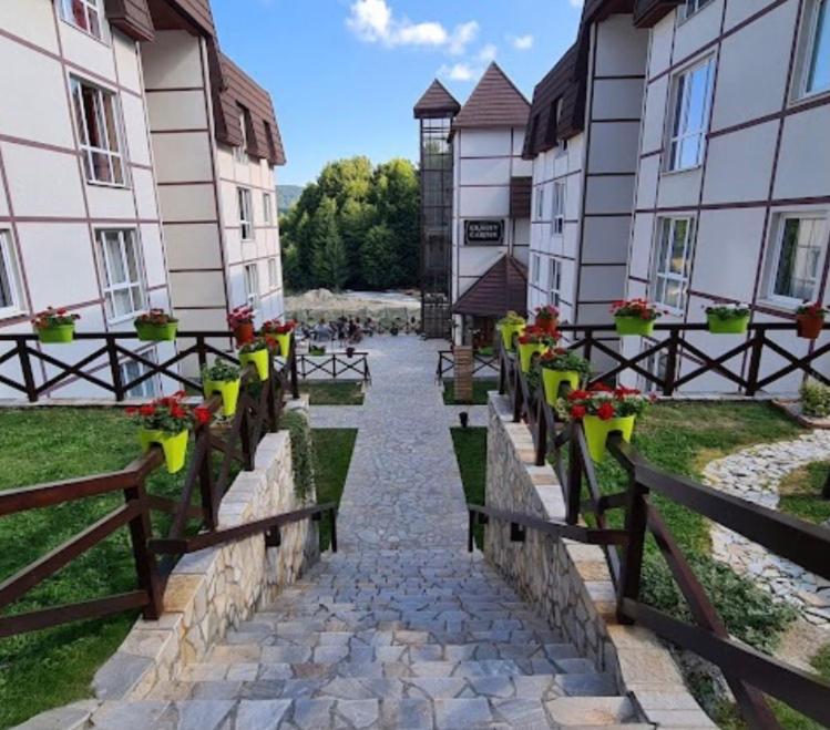 Kraljevi Cardaci Olja Apartment โคเปานิก ภายนอก รูปภาพ